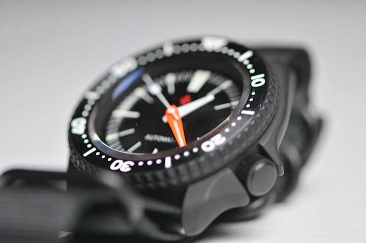 Rev�tement c�ramique sur SEIKO